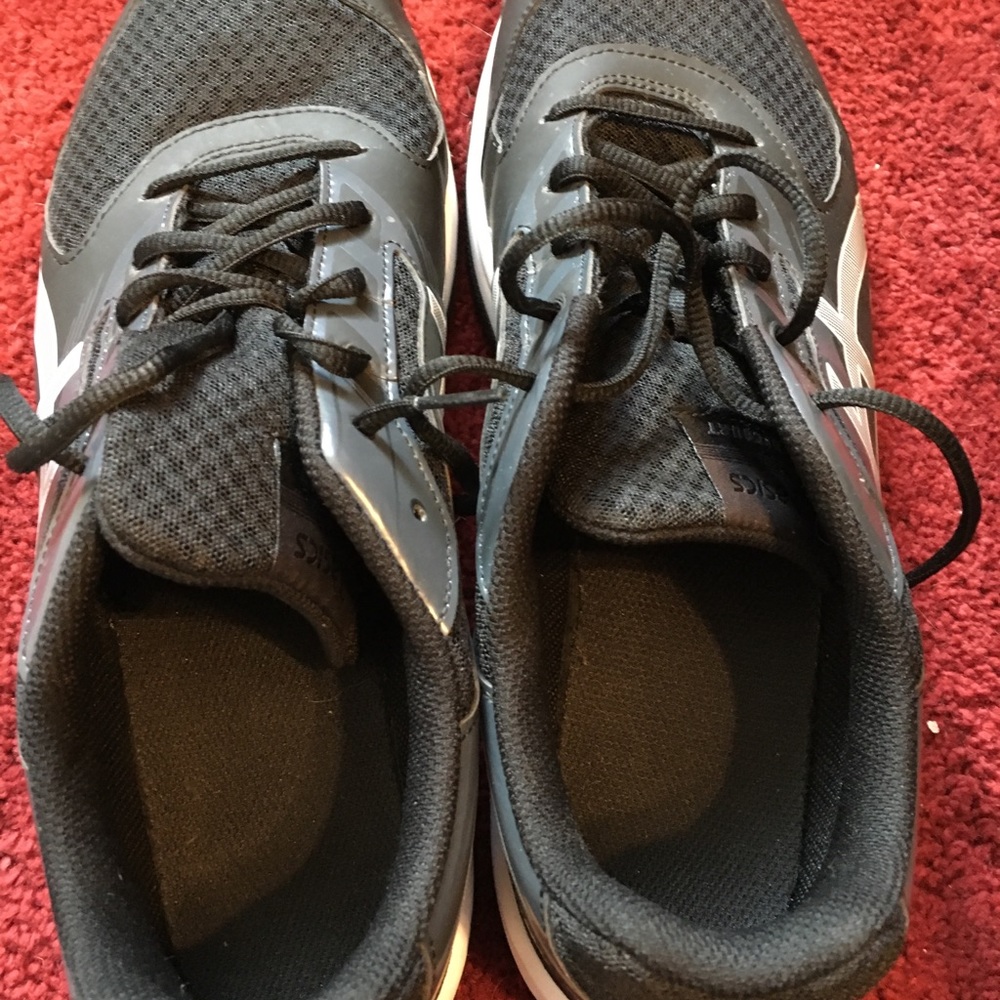 ASICS Upcourt 2 men’s Size 12, EUC
